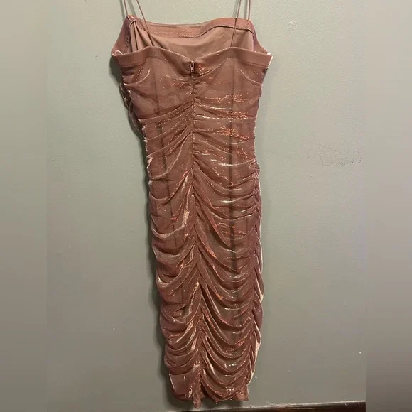 Champagne Short Dress - Picture 4 of 4